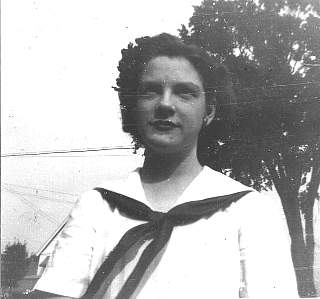 ruth porter - daughter of greta-otis middletown 1947 mills street.jpg